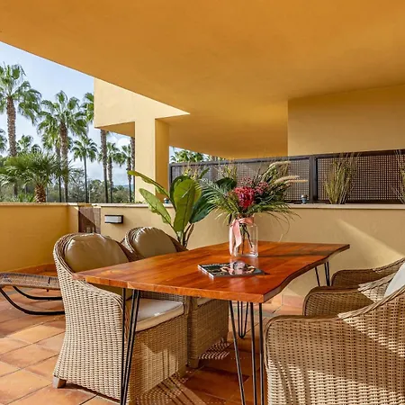 Tropical Sunset Paradise With Pool And Free Parking Apartment *